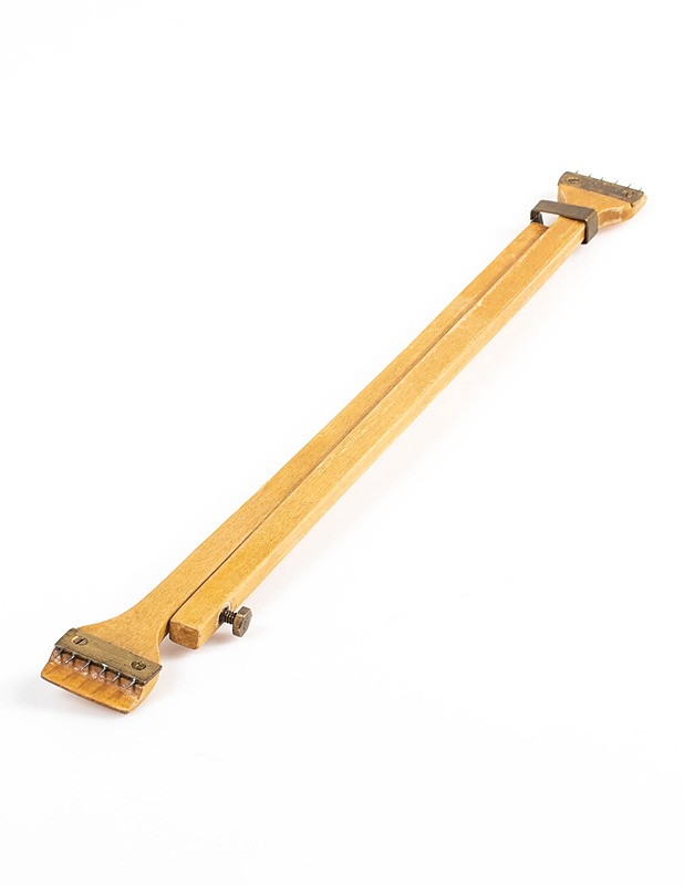 Puinen pingotin, n.61 cm - Ompelu - 10105629394 - 0