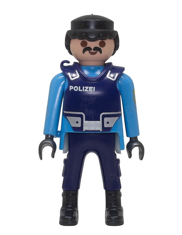 PLAYMOBIL Saksan poliisi / Polizist (Setti 6924 / 9236 / 30000474) - Lasten figuurit - 10105630252 - 0
