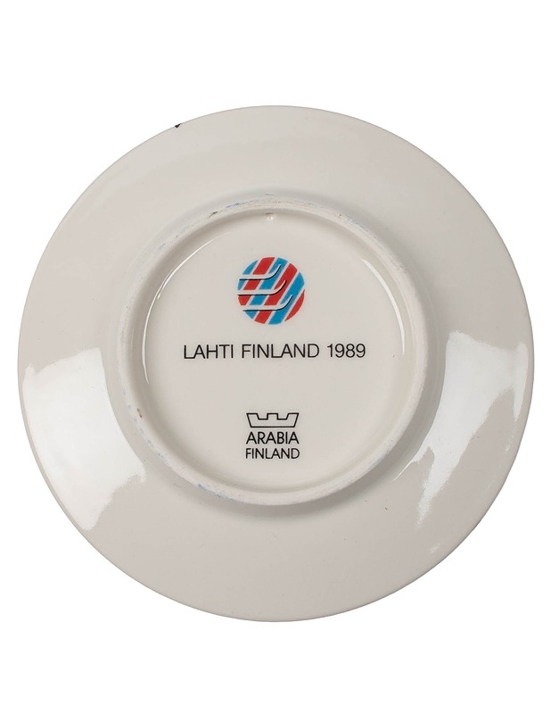 ARABIA Lahti Finland 1989 seinälautanen - Joulutuotteet - 10105630850 - 2