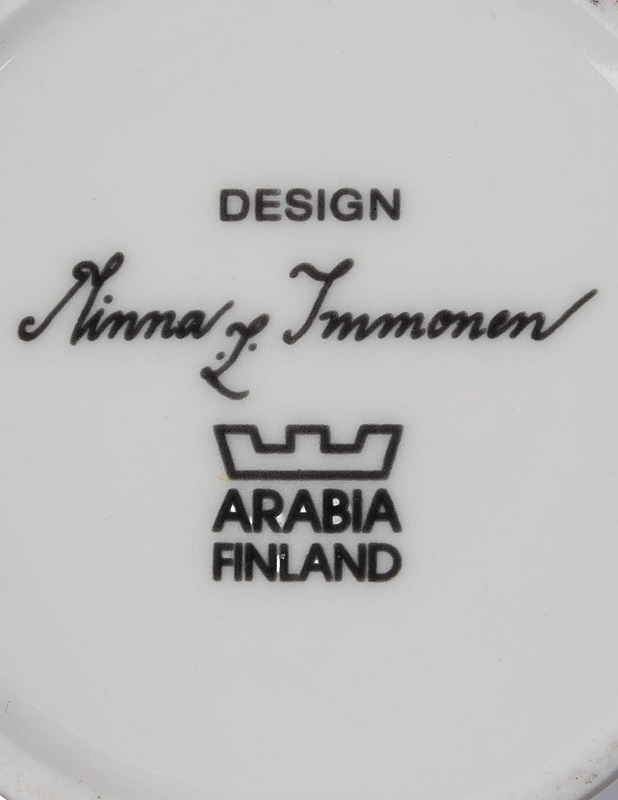 ARABIA Tonttutyttö muki - Joulutuotteet - 10105630881 - 2