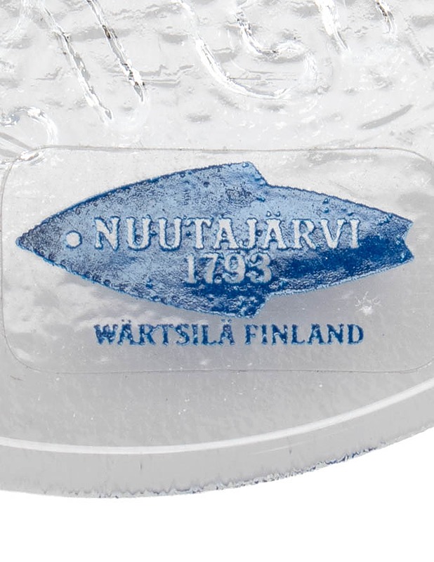 NUUTAJÄRVI 1979 vuosikuvio lasikoriste - Joulutuotteet - 10105630997 - 2