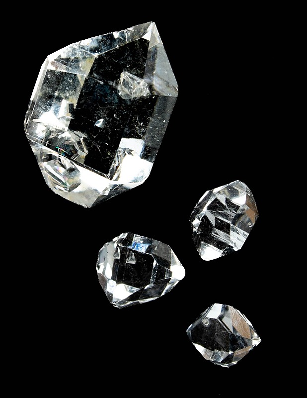 HERKIMER timantti eli vuorikristalli eli kvartsi, 4 kpl - Askartelu - 10105632148 - 0