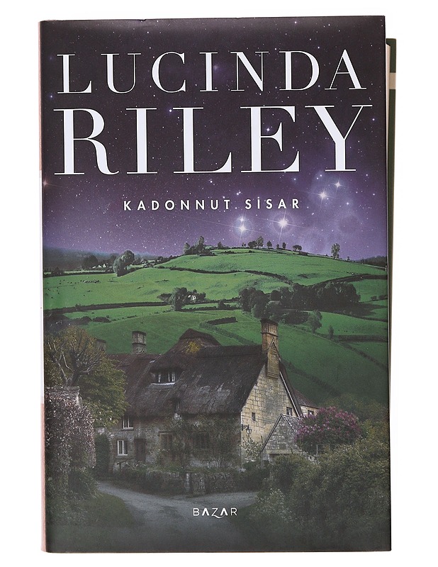 Kadonnut sisar - Riley, Lucinda - Romaanit ja novellit - 10105634599 - 0