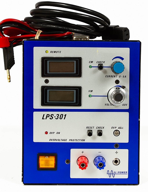 IL-POWER LPS-301 -tasavirtalähde  - Muu elektroniikka - 10105637710 - 1