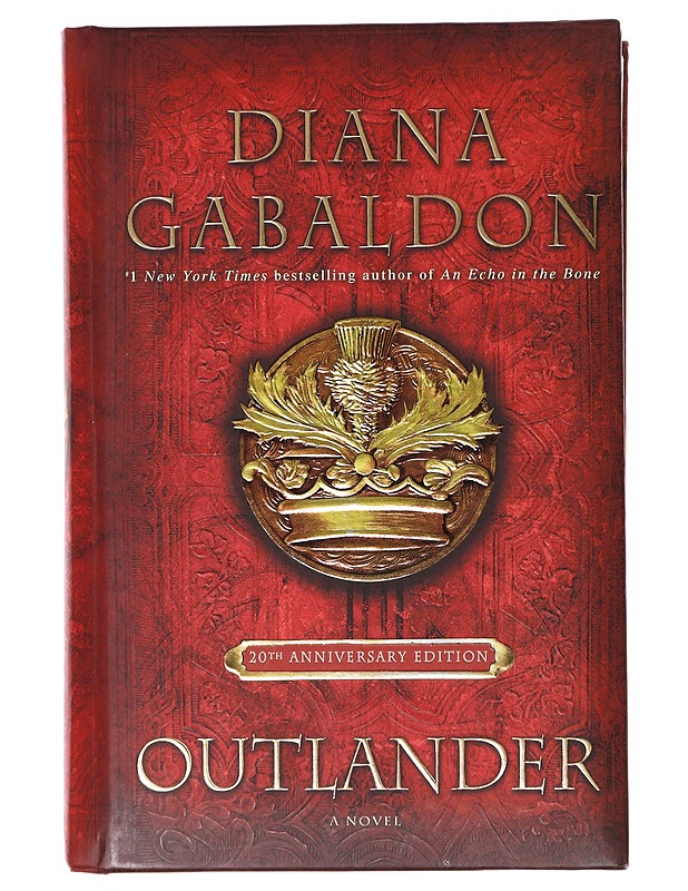 Outlander : a novel - Diana Gabaldon - Romaanit ja novellit - 10105638636 - 0