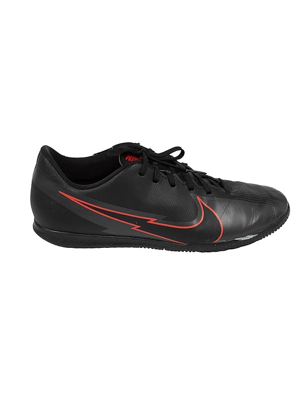 NIKE sisäpelikengät, 42 - Miesten kävelykengät ja sandaalit - 10105639402 - 1