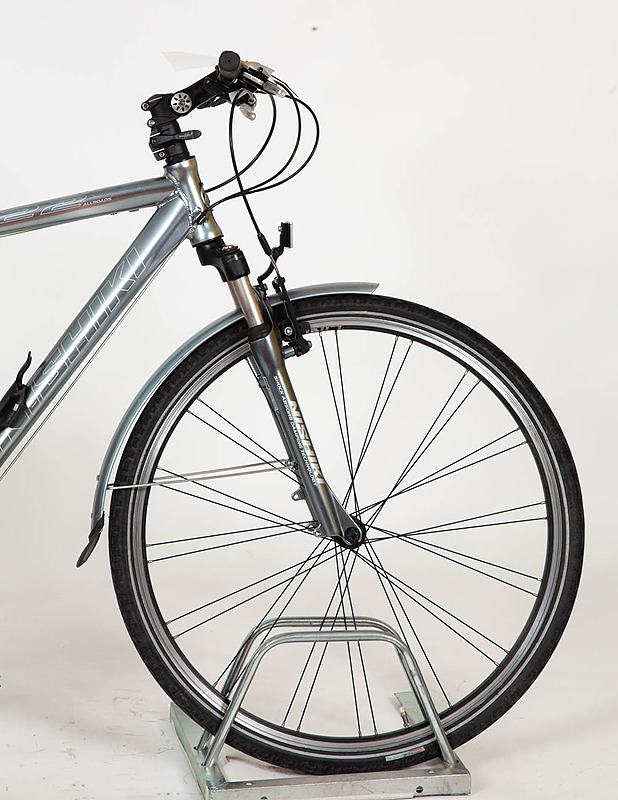 NISHIKI 422 Cross Hybrid All Roads polkupyörä, 28" - Miestenpyörät - 10105644541 - 1