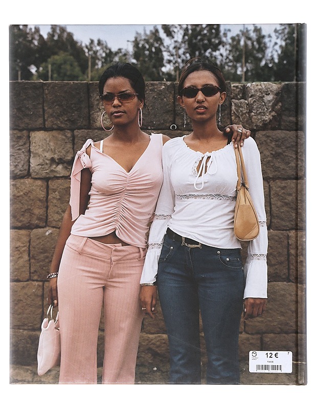 Resounding soil : women of Ethiopia - Mari Caesar - Taide- ja kulttuurikirjat - 10105645697 - 1