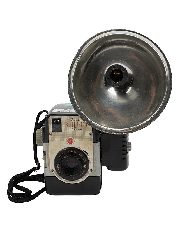 KODAK Brownie Bulls-eye -kamera  - Muu elektroniikka - 10105647123 - 1