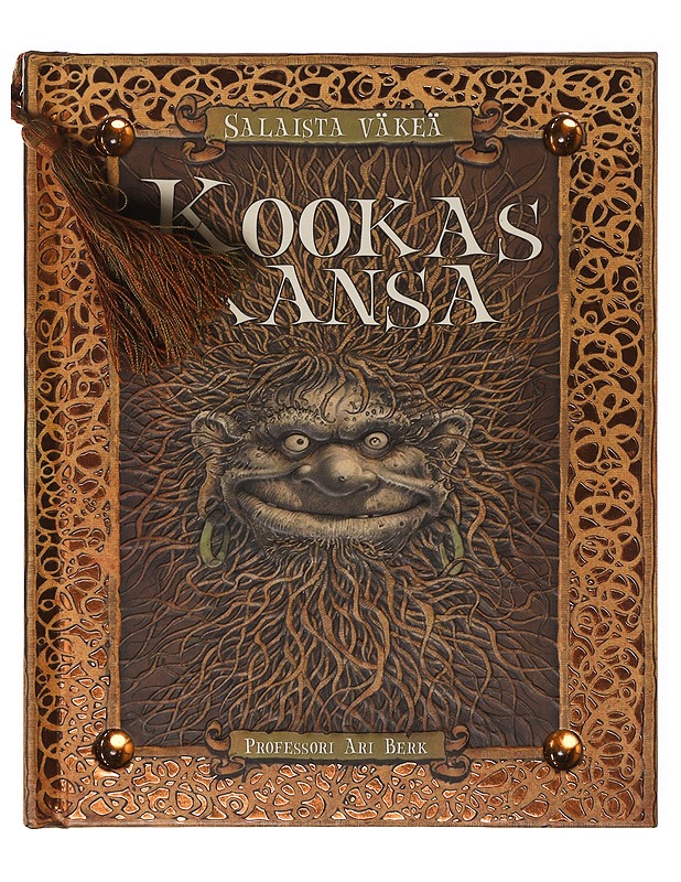 Kookas kansa : opus jättiläisistä - Berk, Ari - Tietokirjat - 10105647625 - 0